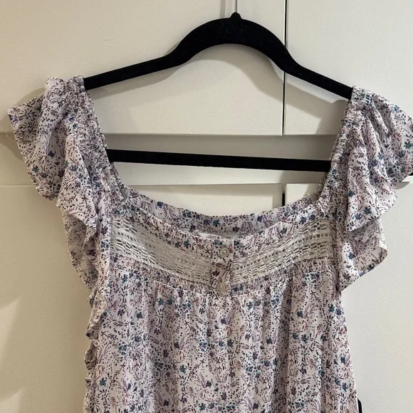 Lucky Brand Floral Ruffle Blouse - White and Blue - Picture 6 of 7